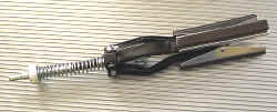 Adjustable engine cylinder hone�