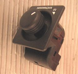 Switch - Mirror Adjustment